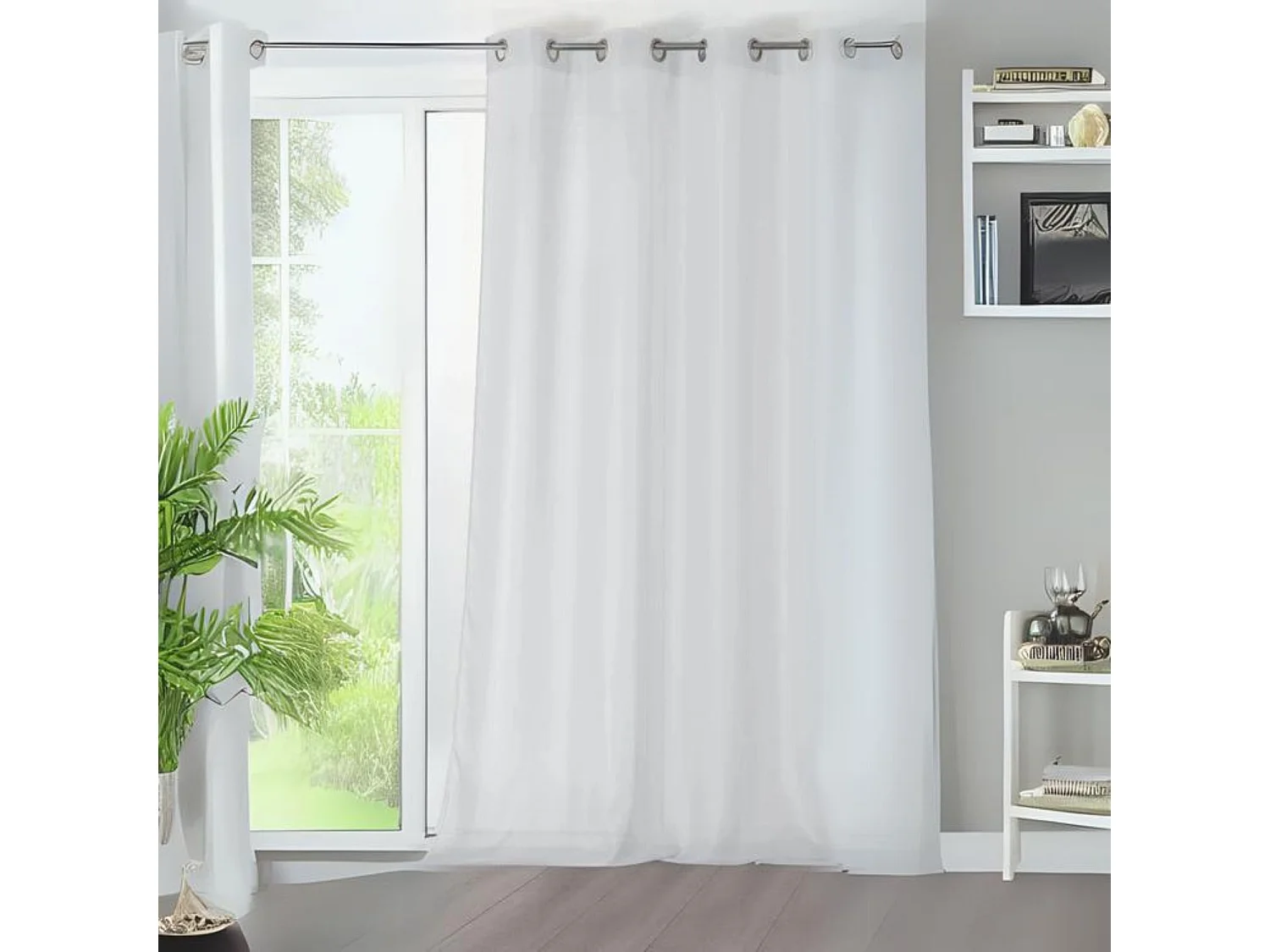 Voilage uni et transparent