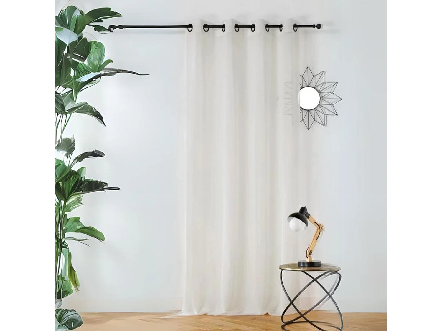 Voile mit Streifeneffekt