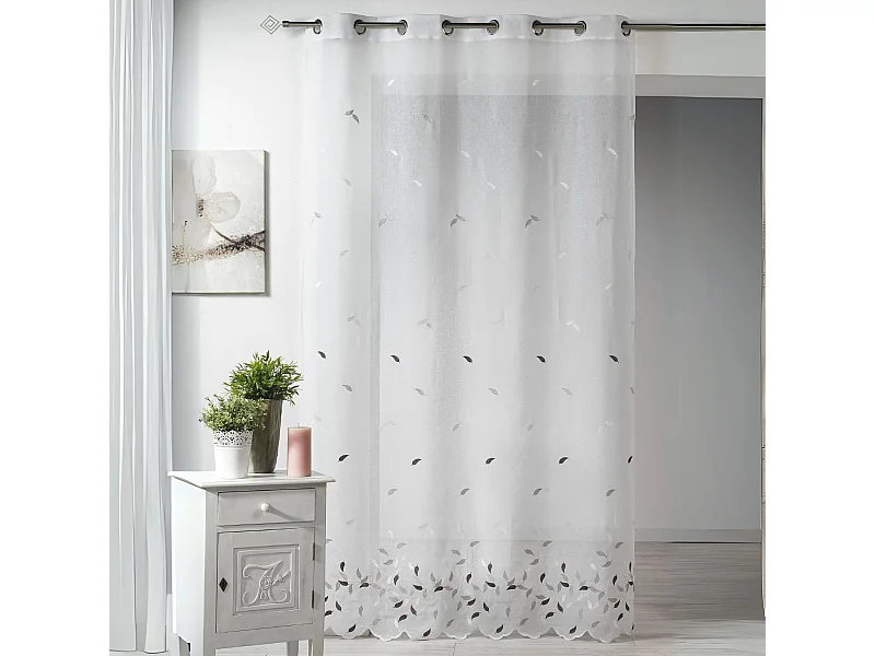 Fertigvothang mit fliegenden Blättern