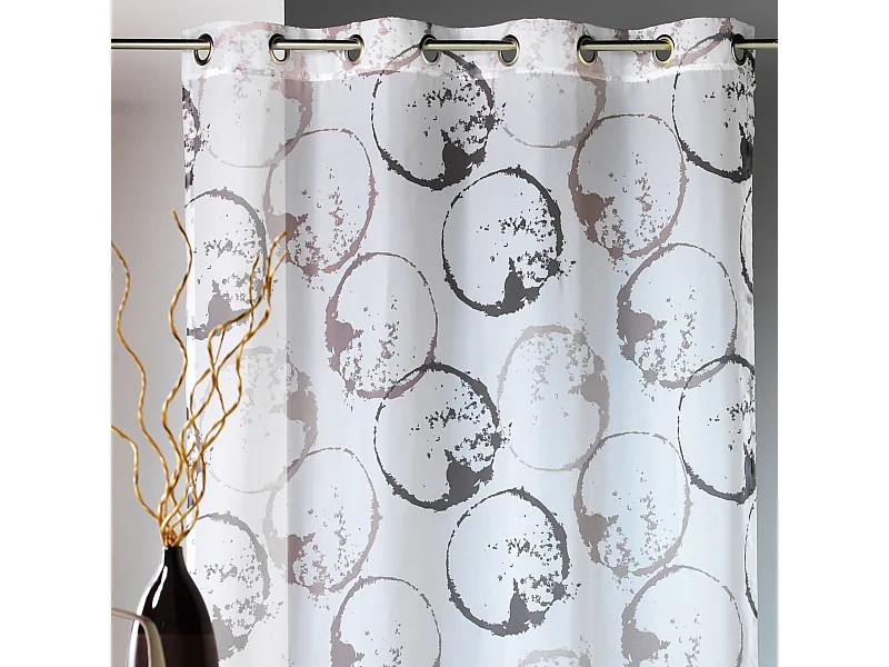 Visillo tamizador con estilo artístico