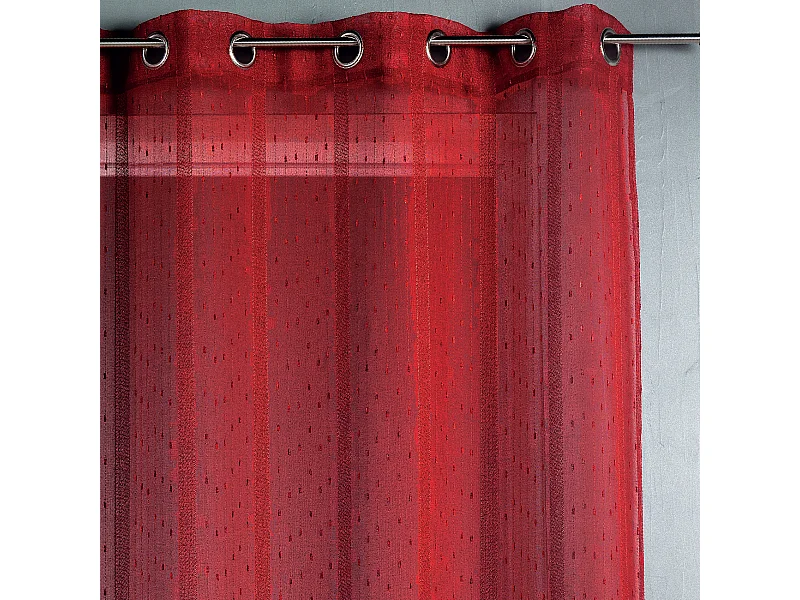 Voilage tissé et fileté