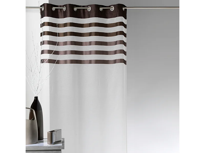 Voilage avec parement à rayures satinées et colorées