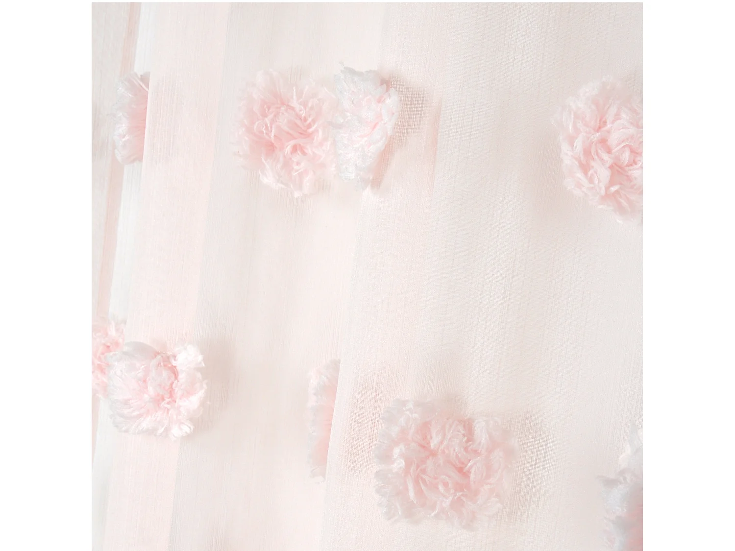 Voile mit bestickten Pompons