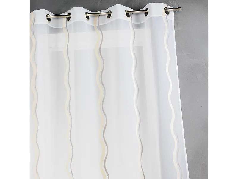 Voilage en jacquard à rayures verticales ondulées