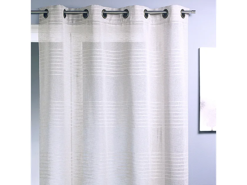 Vorhang mit Streifen