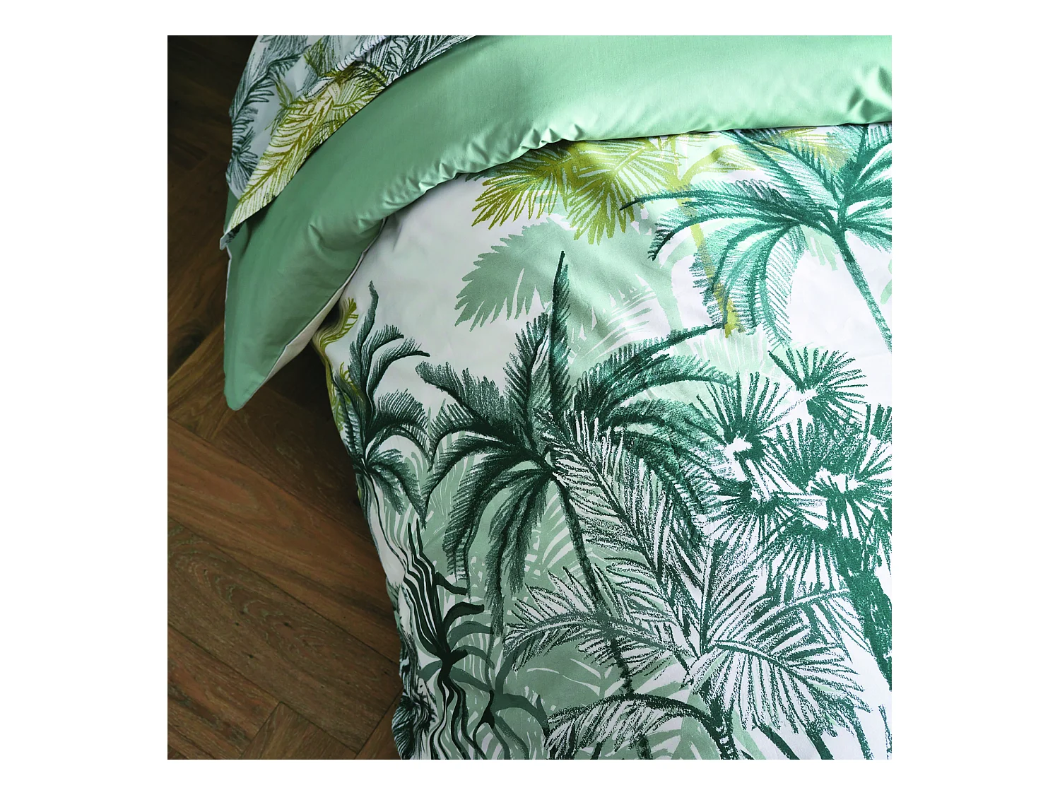 Drap plat style colonial