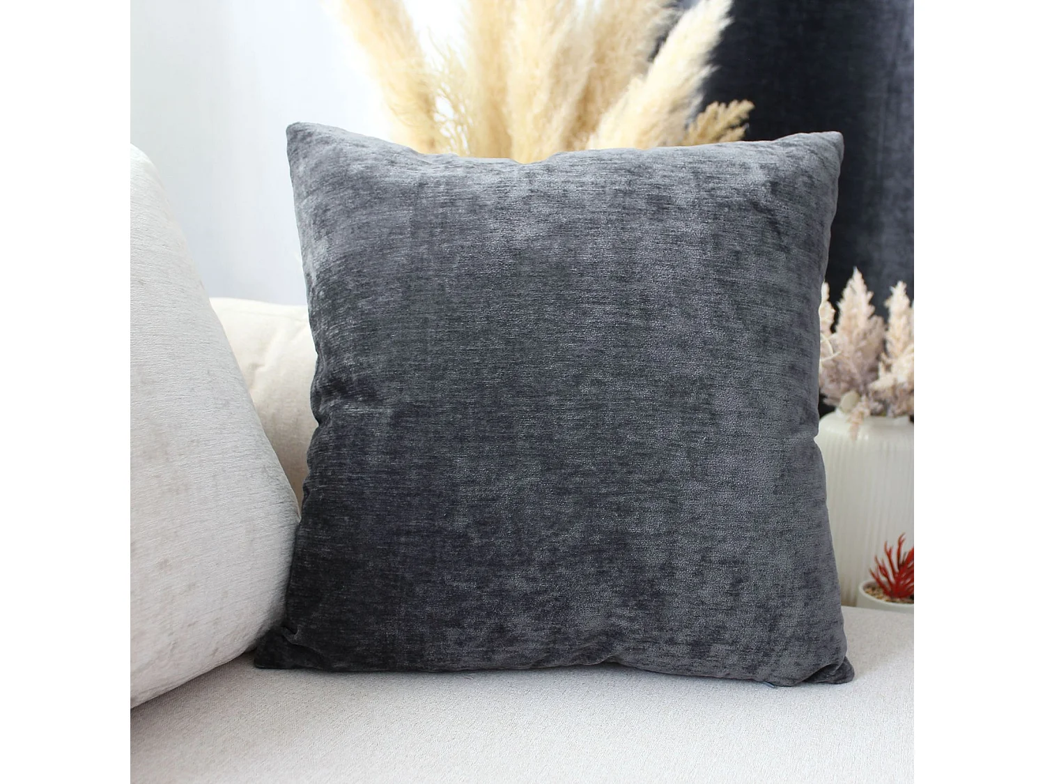 Coussin Déco en Velours "Velvet" 40x40cm Gris Foncé