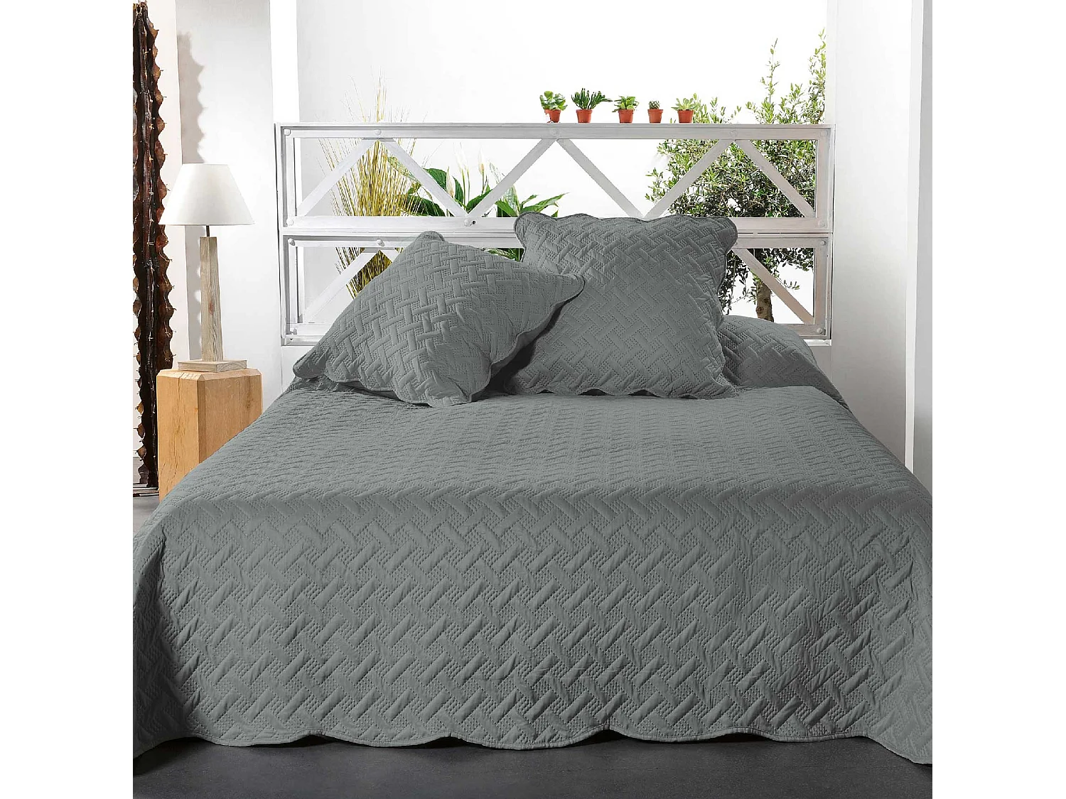 Couverture molletonné surpiquage graphique