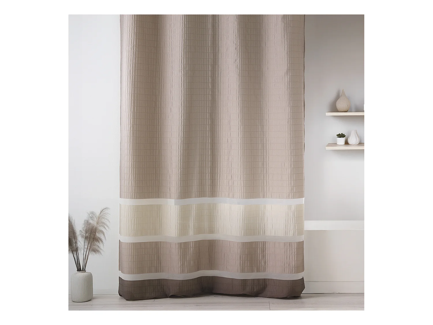 Voilage fantaisie tissée avec rayures horizontales