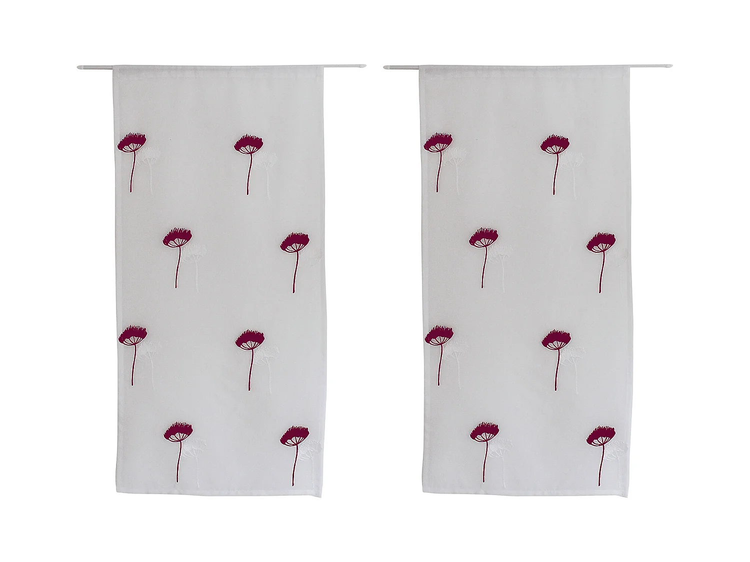 Pareja de visillos bordados con flores