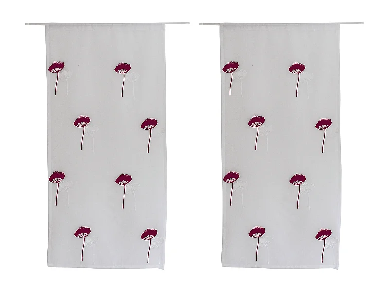 Pareja de visillos bordados con flores