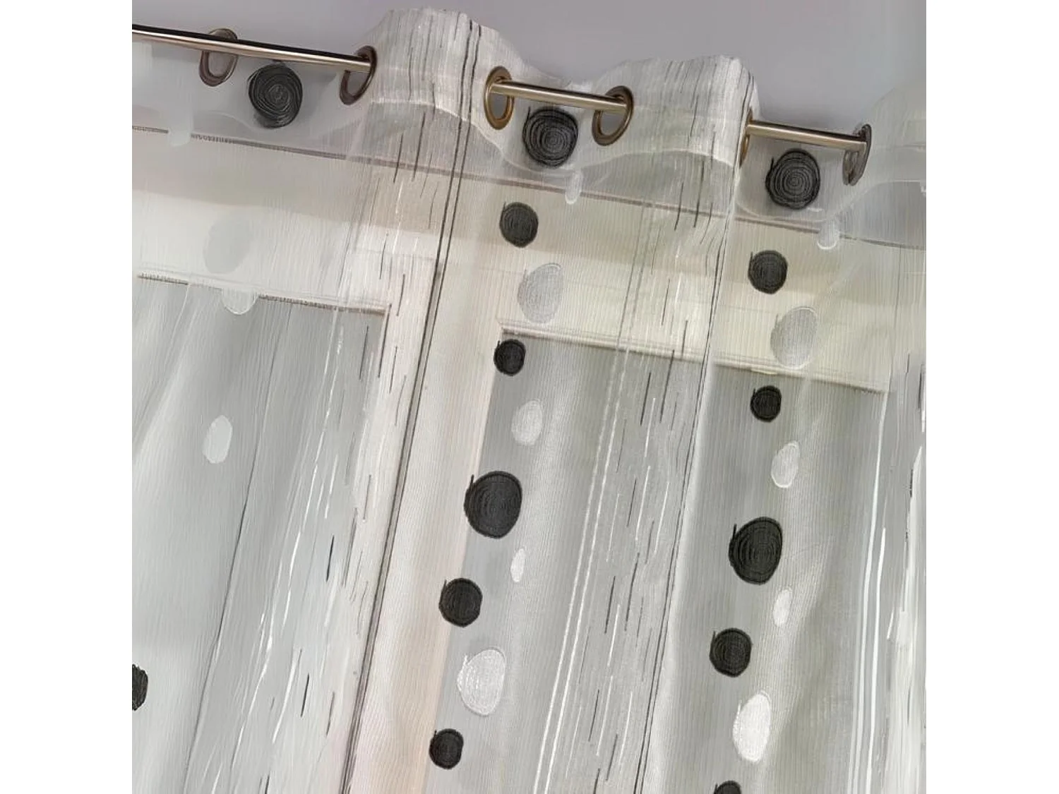 Voilage en Organza Fils Coupés