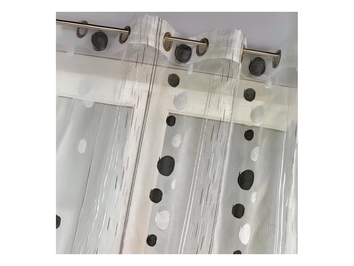 Voilage en Organza Fils Coupés