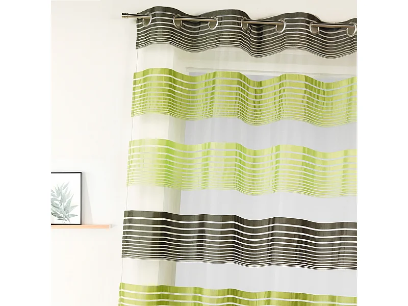 Visillo en organza a finas rayas horizontales