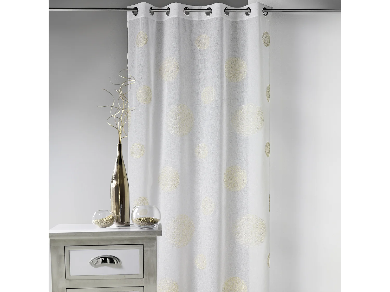 Voilage en Etamine Brodé ronds fils lurex brillants