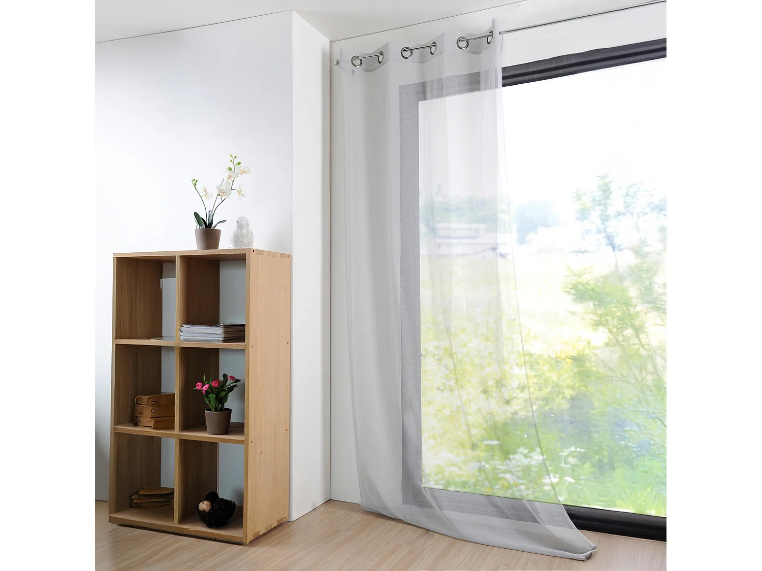 Voilage uni et léger