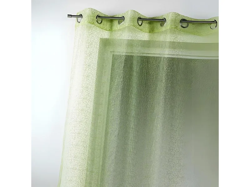 Voilage en Organza avec broderies