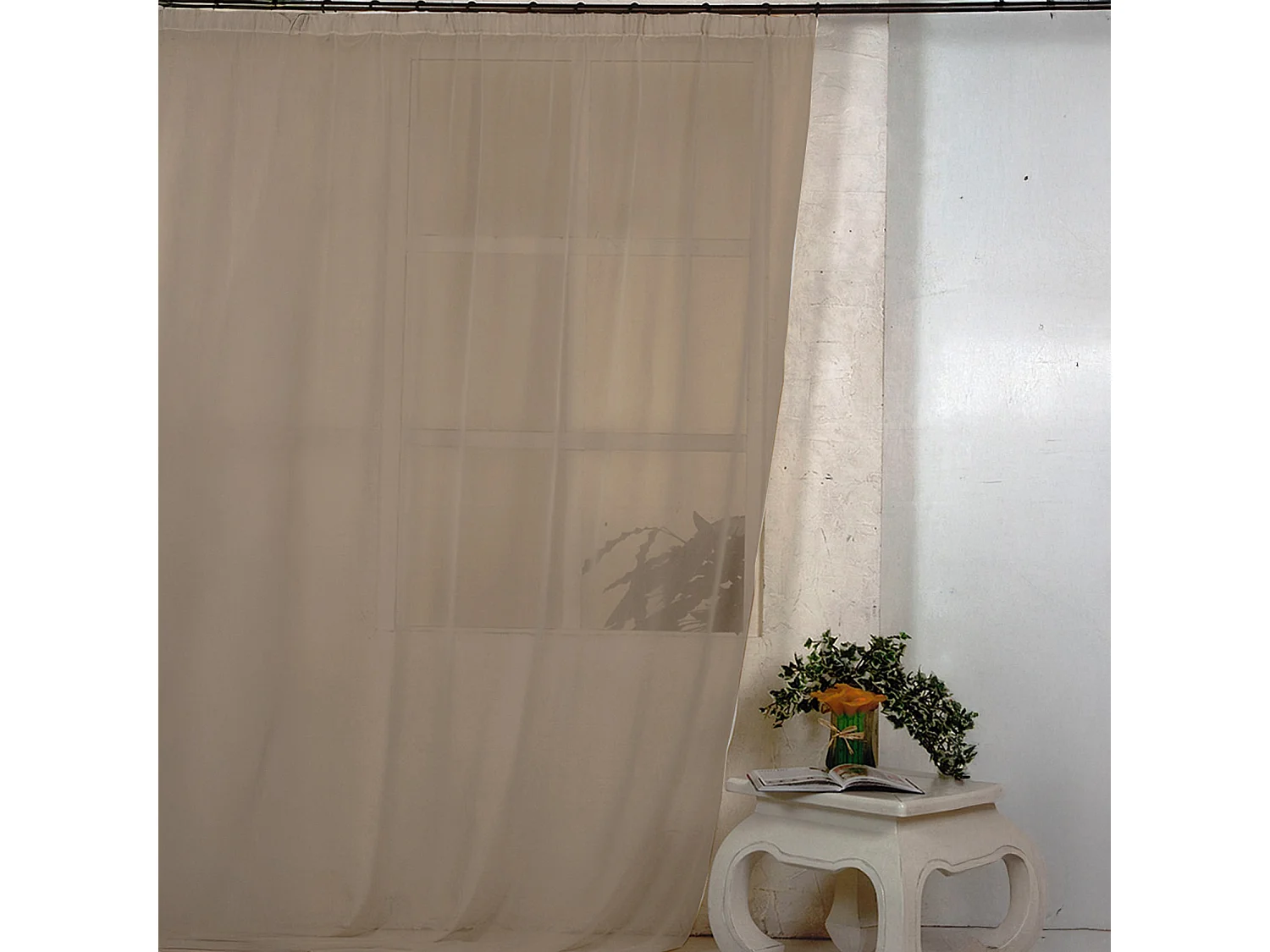 Voilage en voile tamisant à galon fronceur