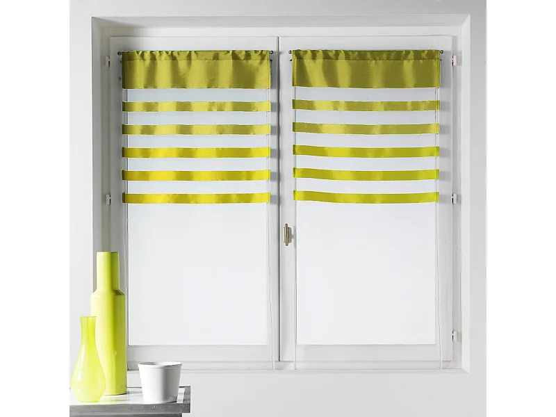 Paire de petits voilages avec Parement coloré