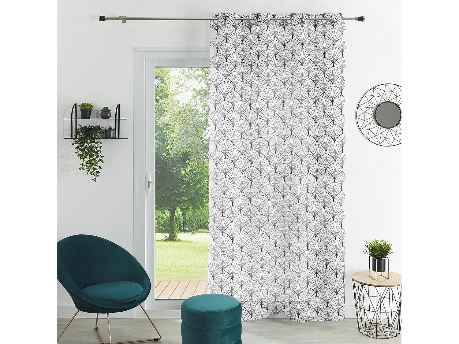 Gestickter Vorhang im Art-Déco-Stil