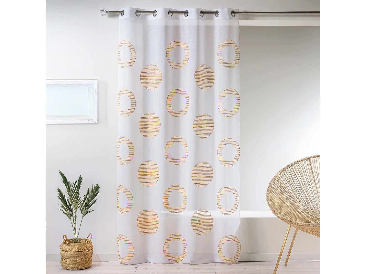 Visillo en estameña bordado círculo y redondel