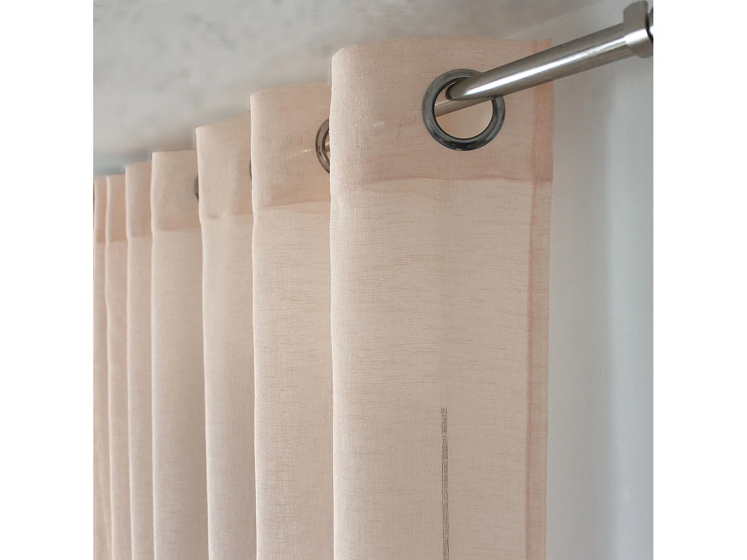 Gardine mit Ösen in Leinenoptik