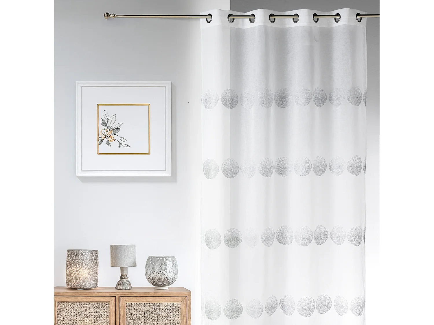 Visillo en estameña bordado rayas horizontales con lunares