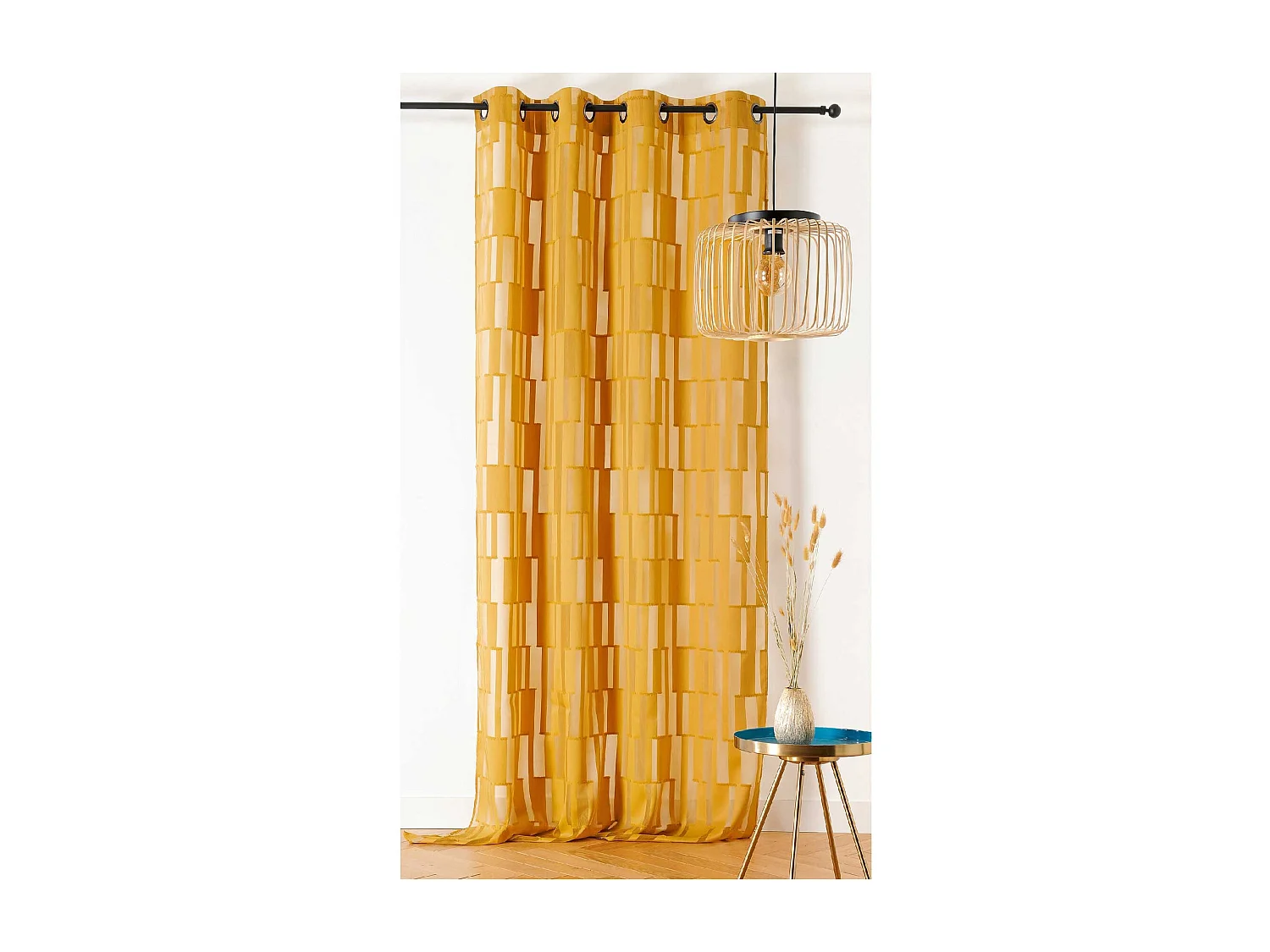 Voilage tamisant transparent et graphique