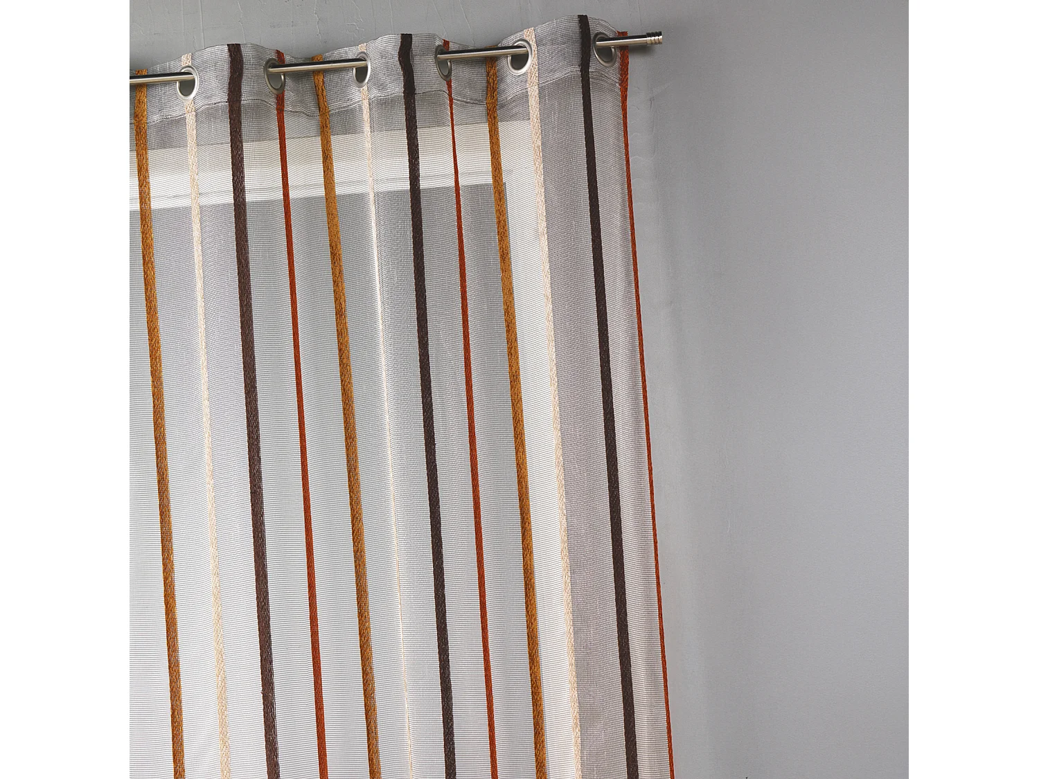 Voilage fantaisie à rayures verticales