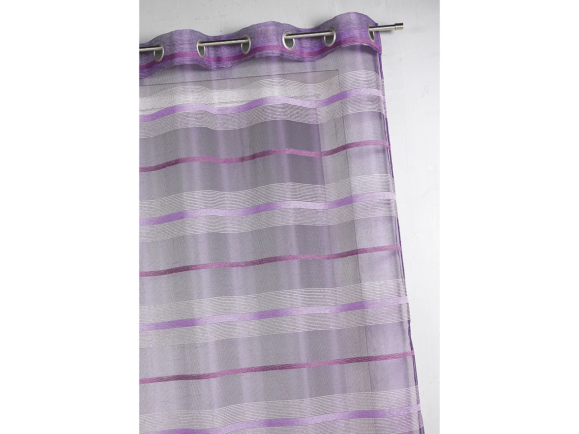 Voilage fantaisie à rayures horizontales de différentes tailles