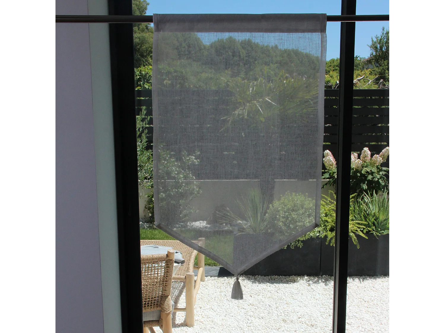 Pares de visillos pequeños 100 % lino con punta y borla