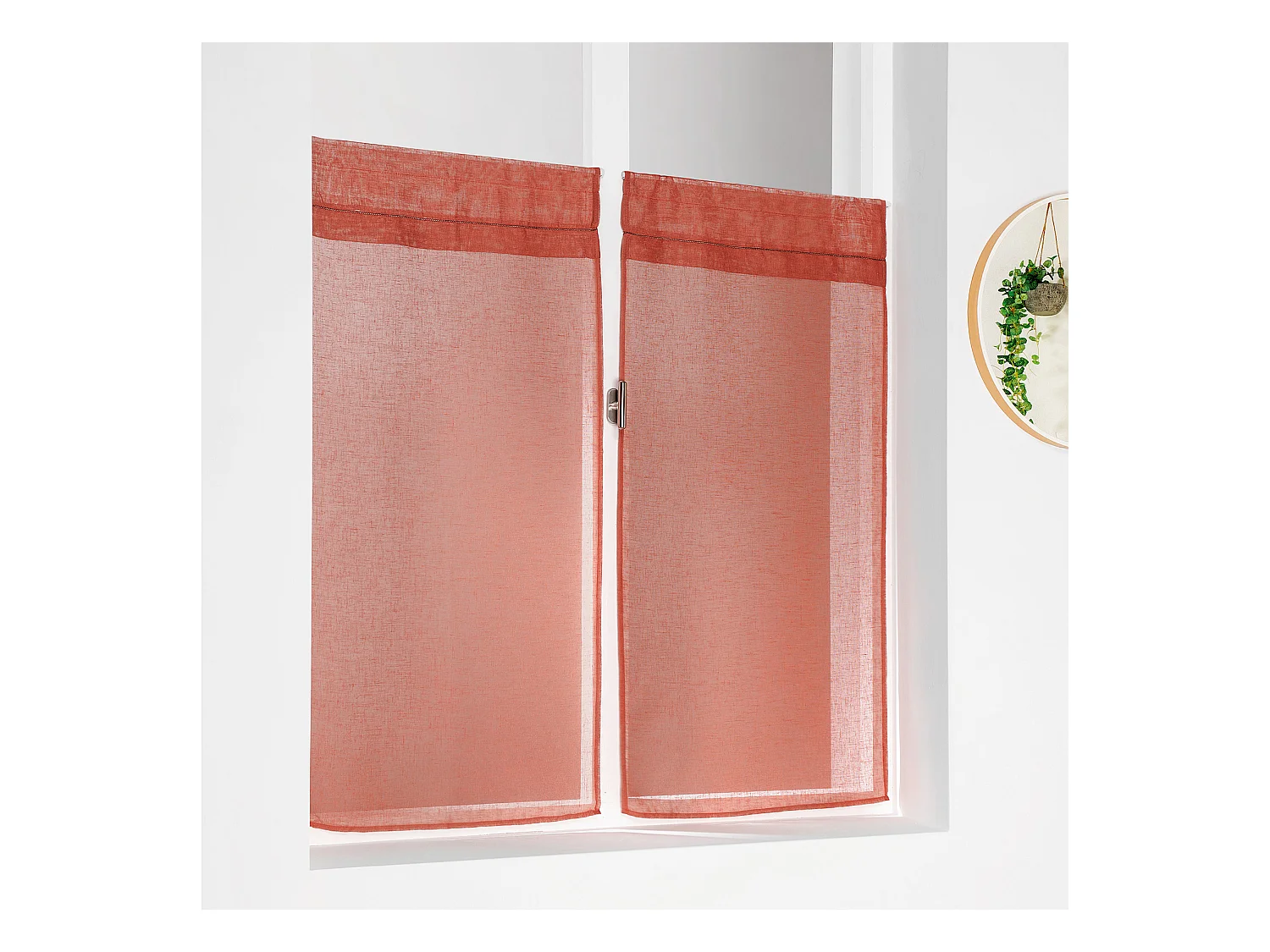 Paire de petits voilages unis et tamisants en poly/lin