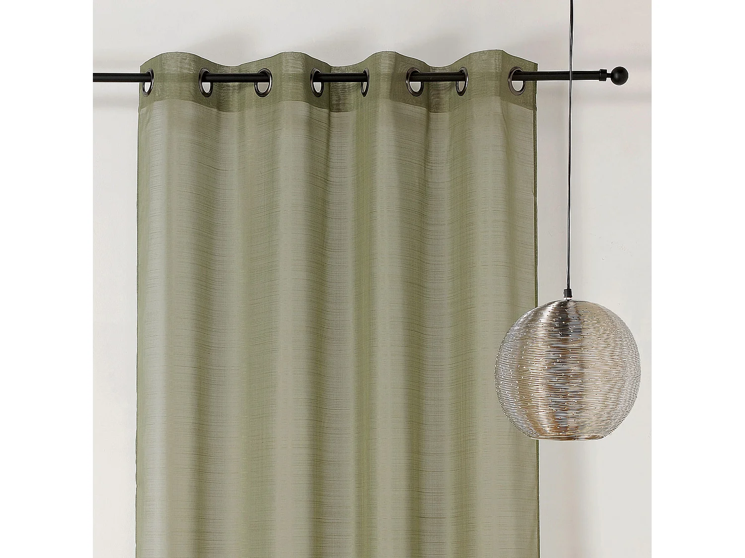 Vorhang aus gefrostetem Etamin