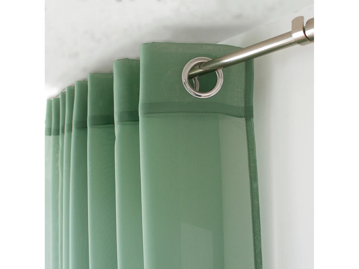 Einfarbiges Vorhang mit Ösen