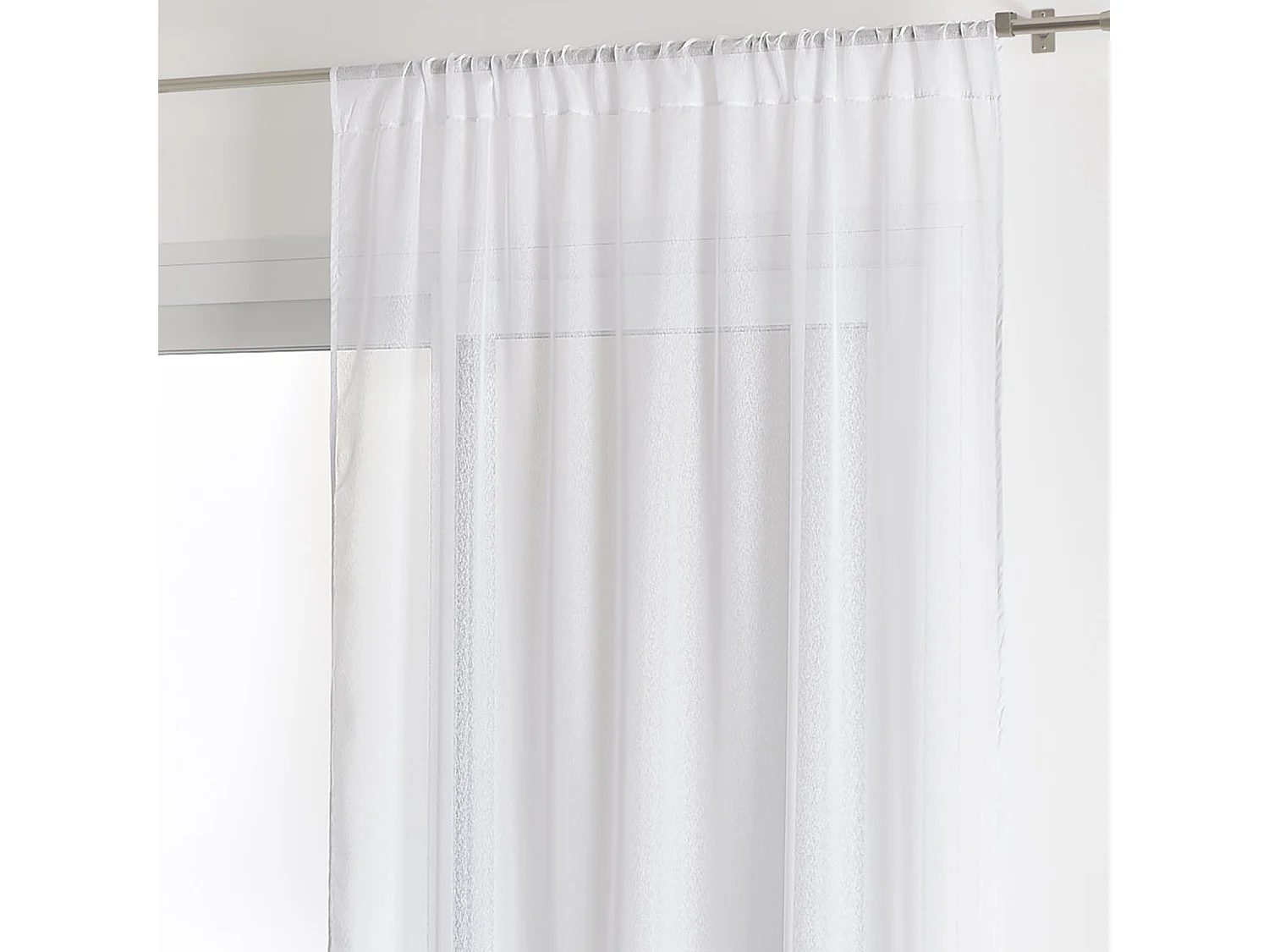 Transparente arenado con base bordada