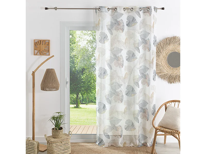 Halbtransparenter Vorhang mit Blattmuster