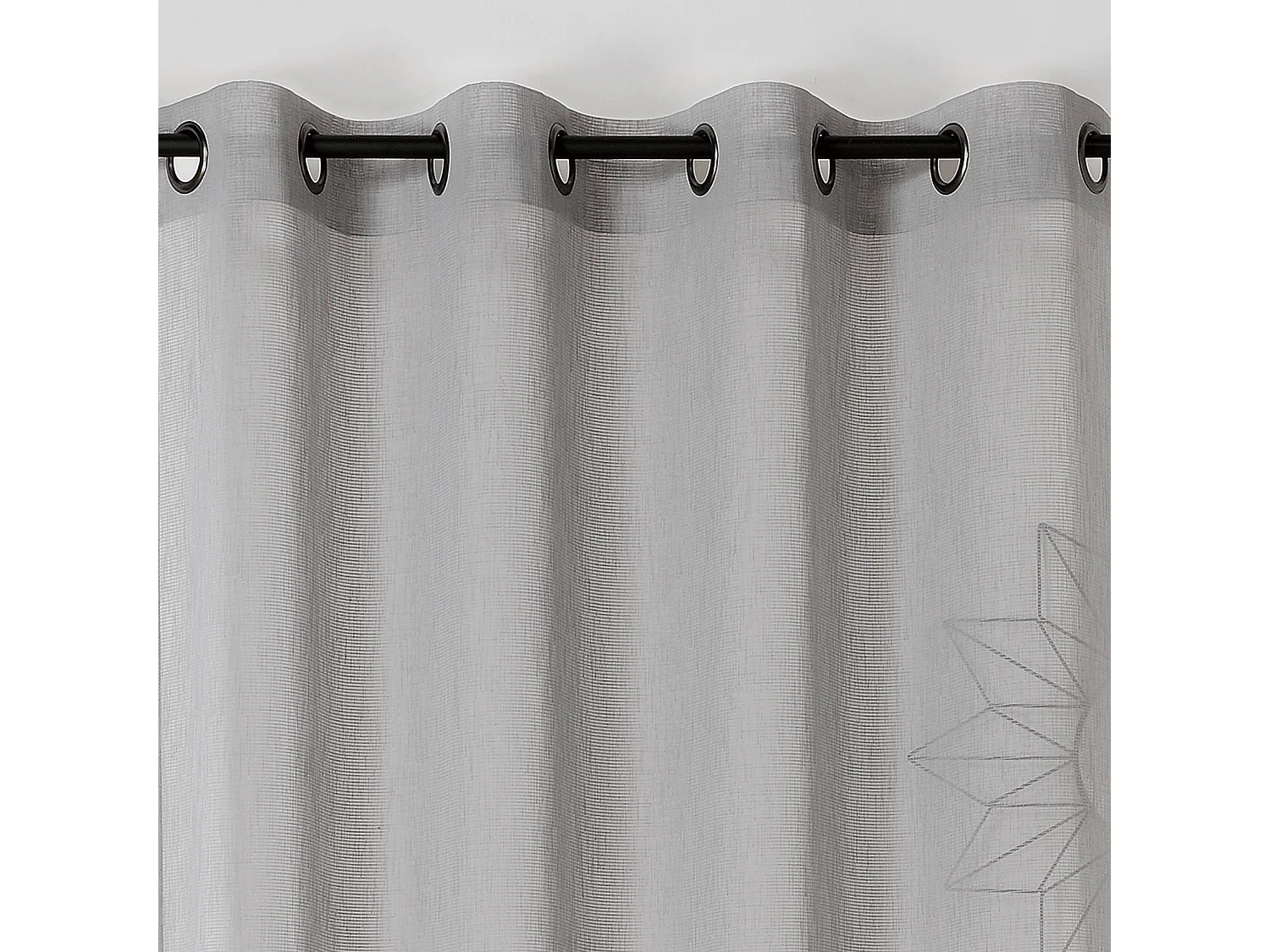 Voile mit Streifeneffekt