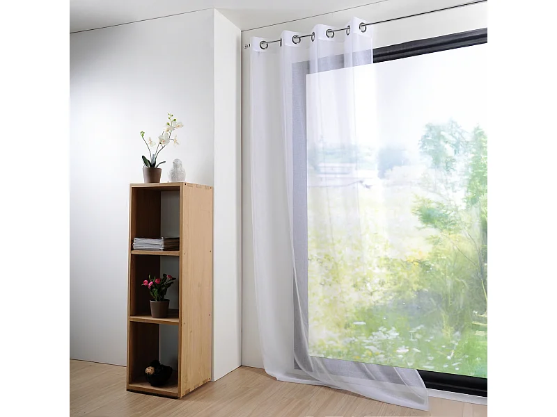 Visillo liso ligero con 16 colores