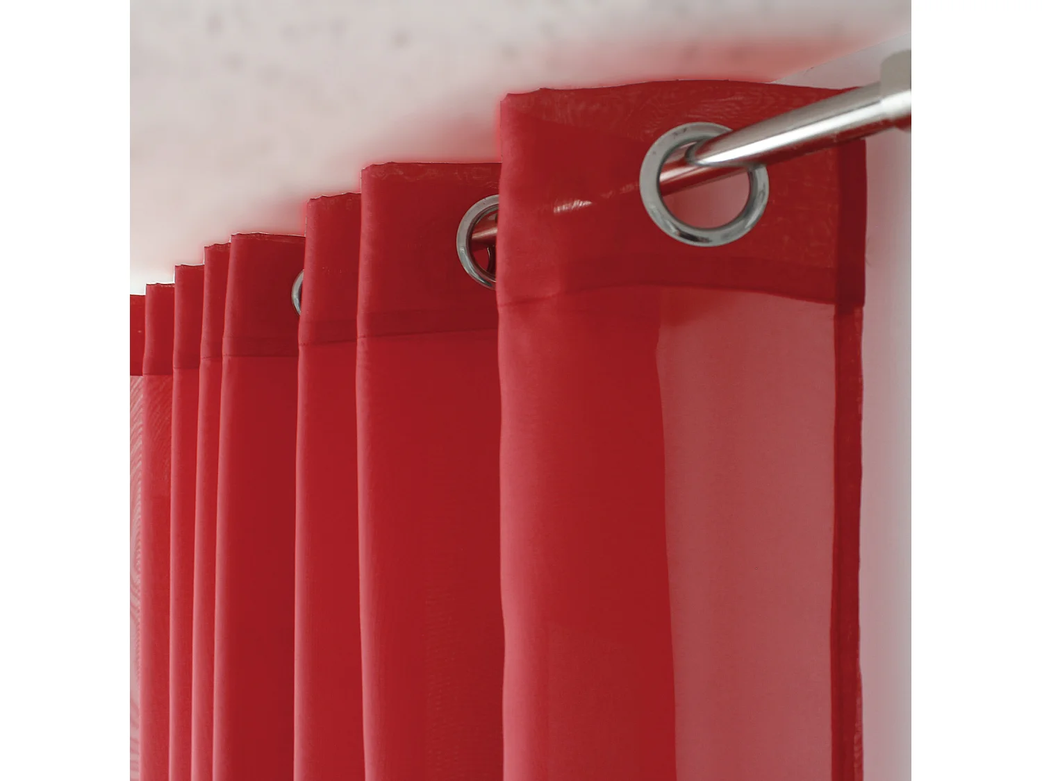 Visillo liso con ojales