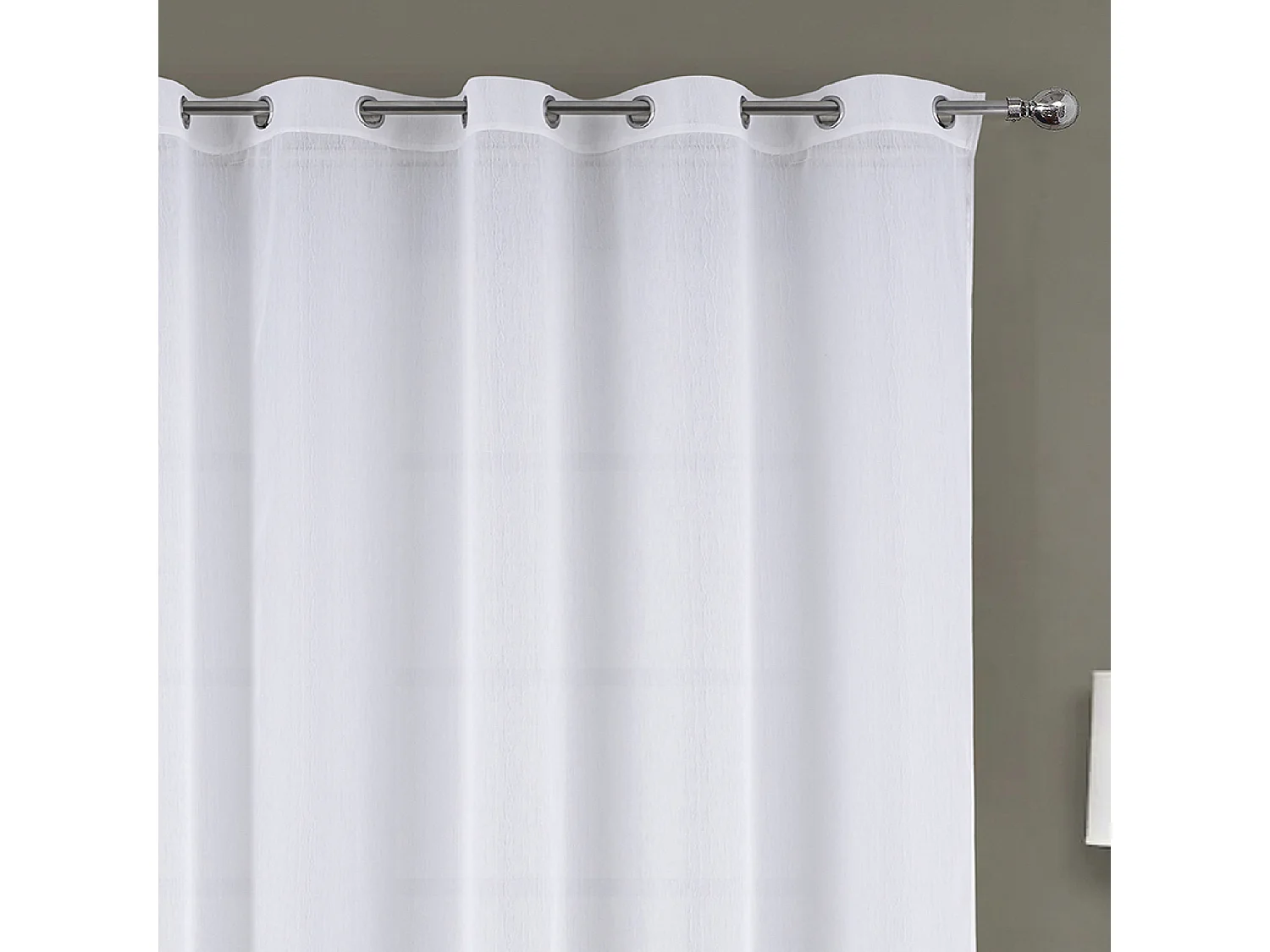 Voilage à oeillets tissé avec relief effet froissé