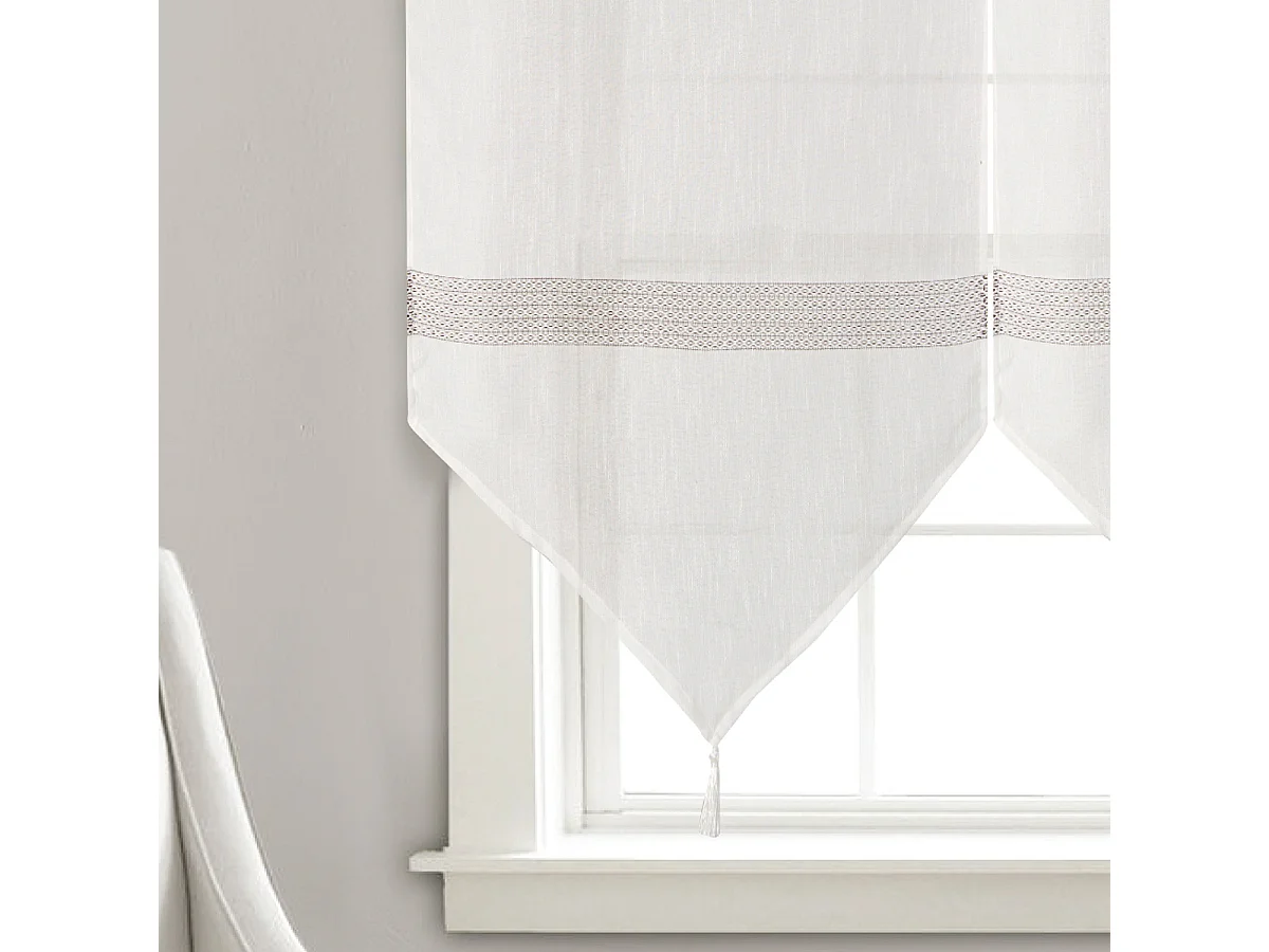 Paire de petits voilages en pointe à rayures ajourées