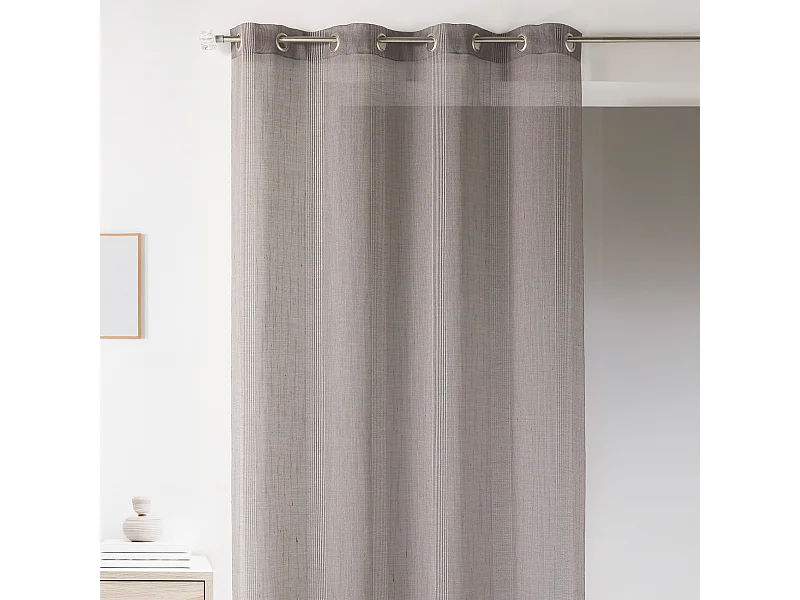 Voilage à rayures verticales ton sur ton