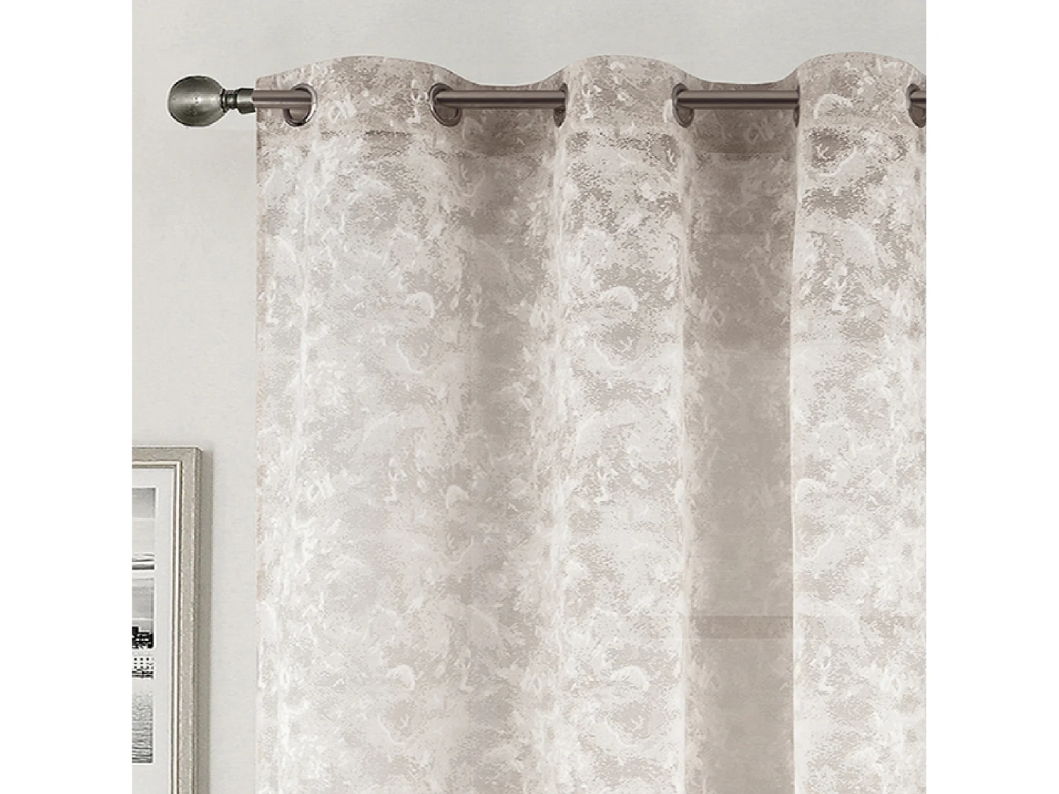 Visillo Jacquard con Ojales Elegancia Texturizada