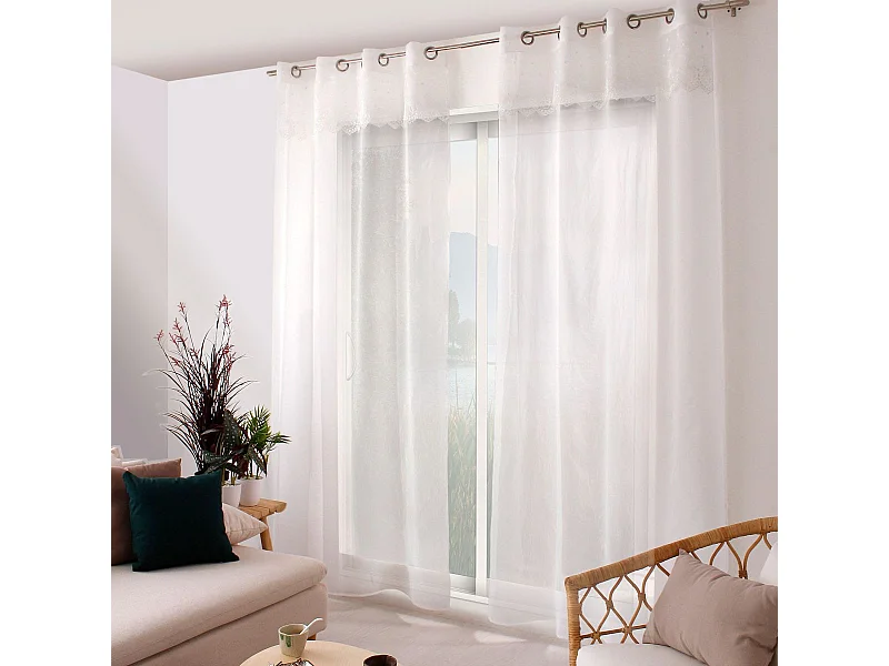 Schleier aus Etamin mit besticktem Volant-Top