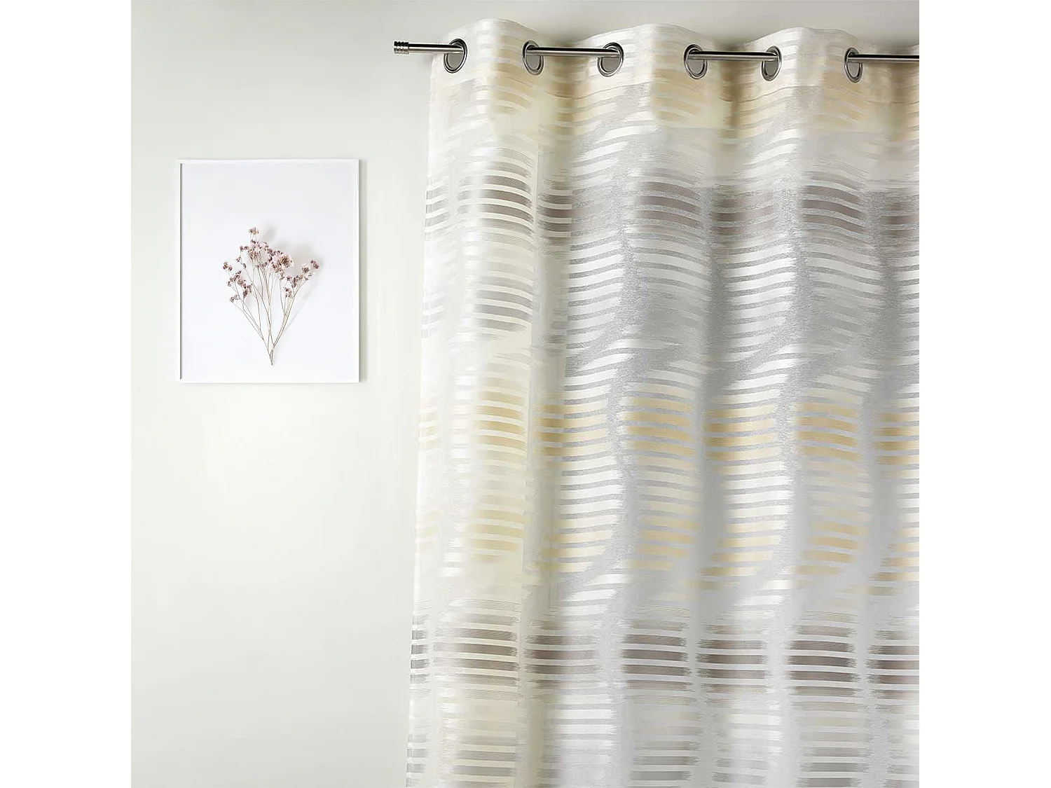 Visillo en jacquard fantasía rayas verticales onduladas