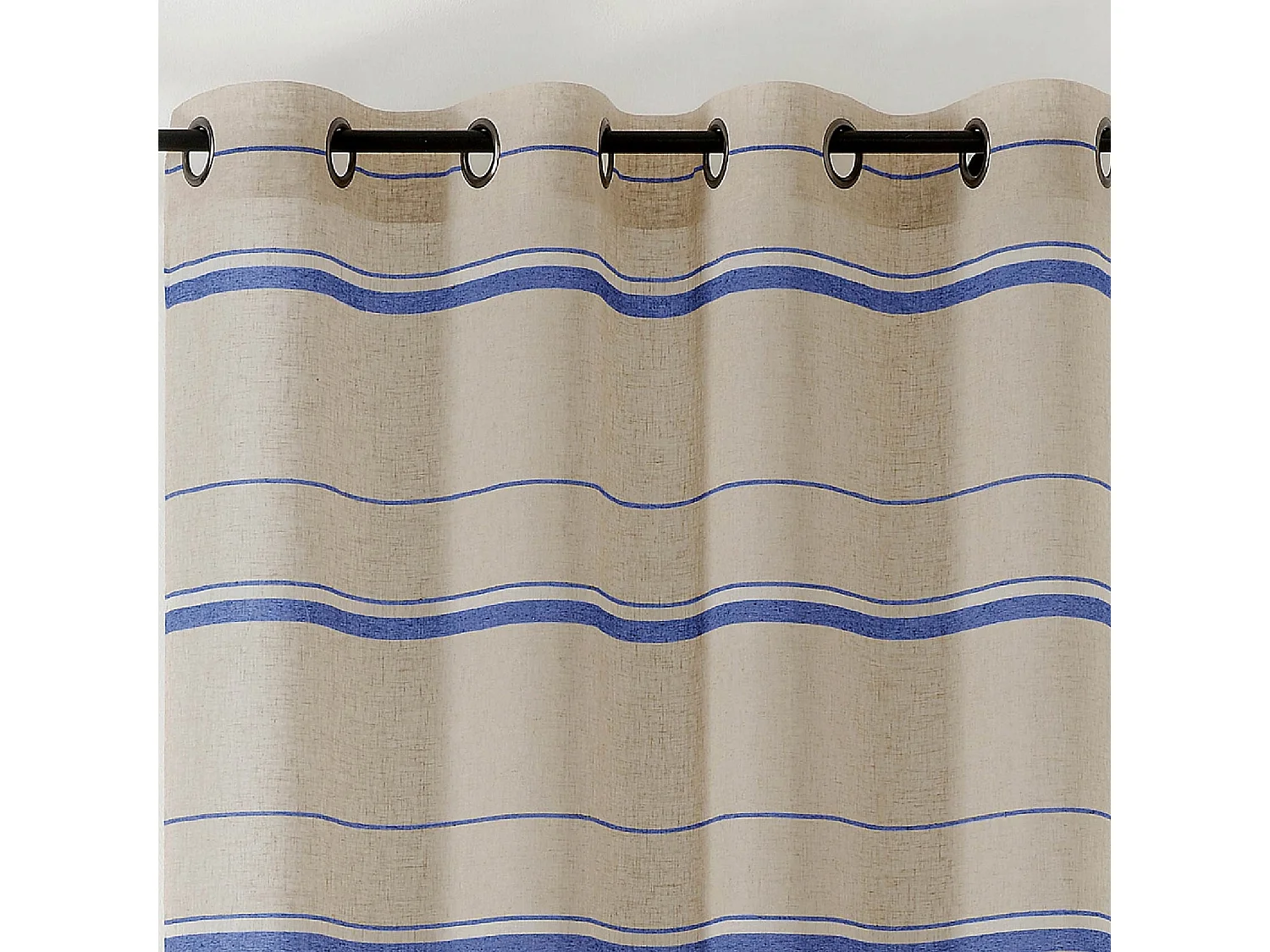 Cortinas transparentes con el espíritu del lino de antaño