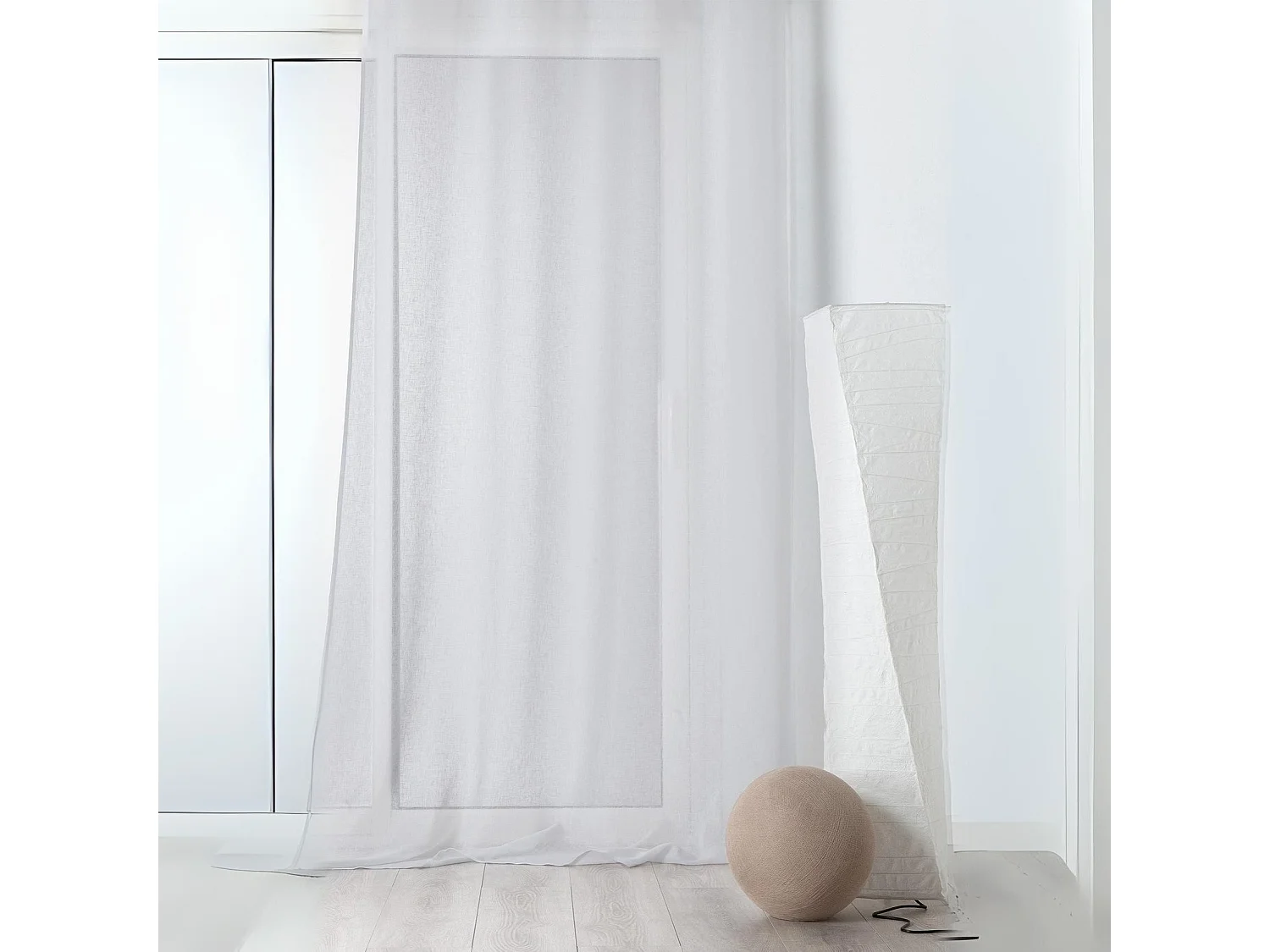 Rideau voilage tamisant en poly-lin