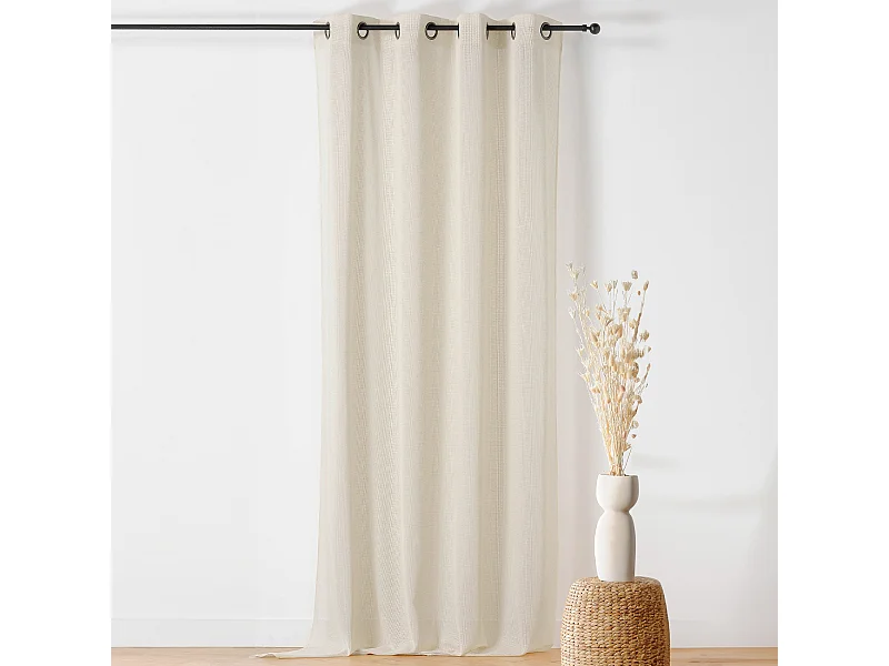 Vorhang mit Ösen und Gewebtem Effekt