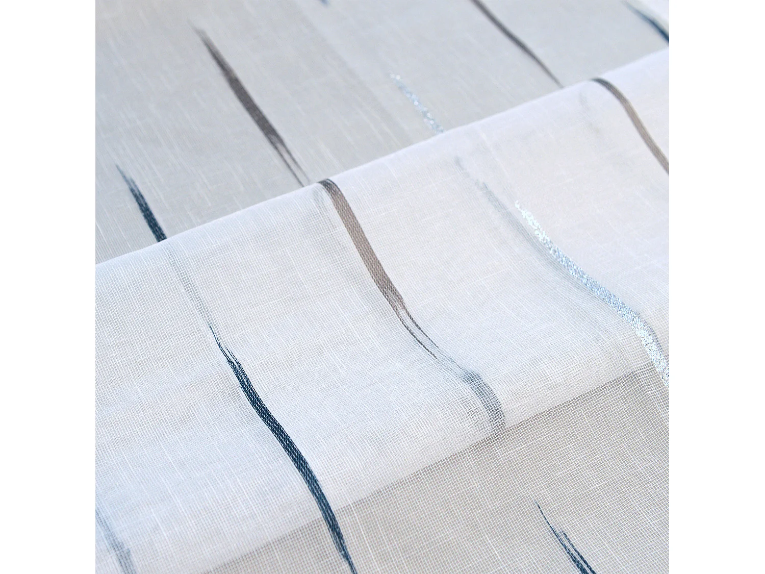 Cortina de estameña a rayas jacquard