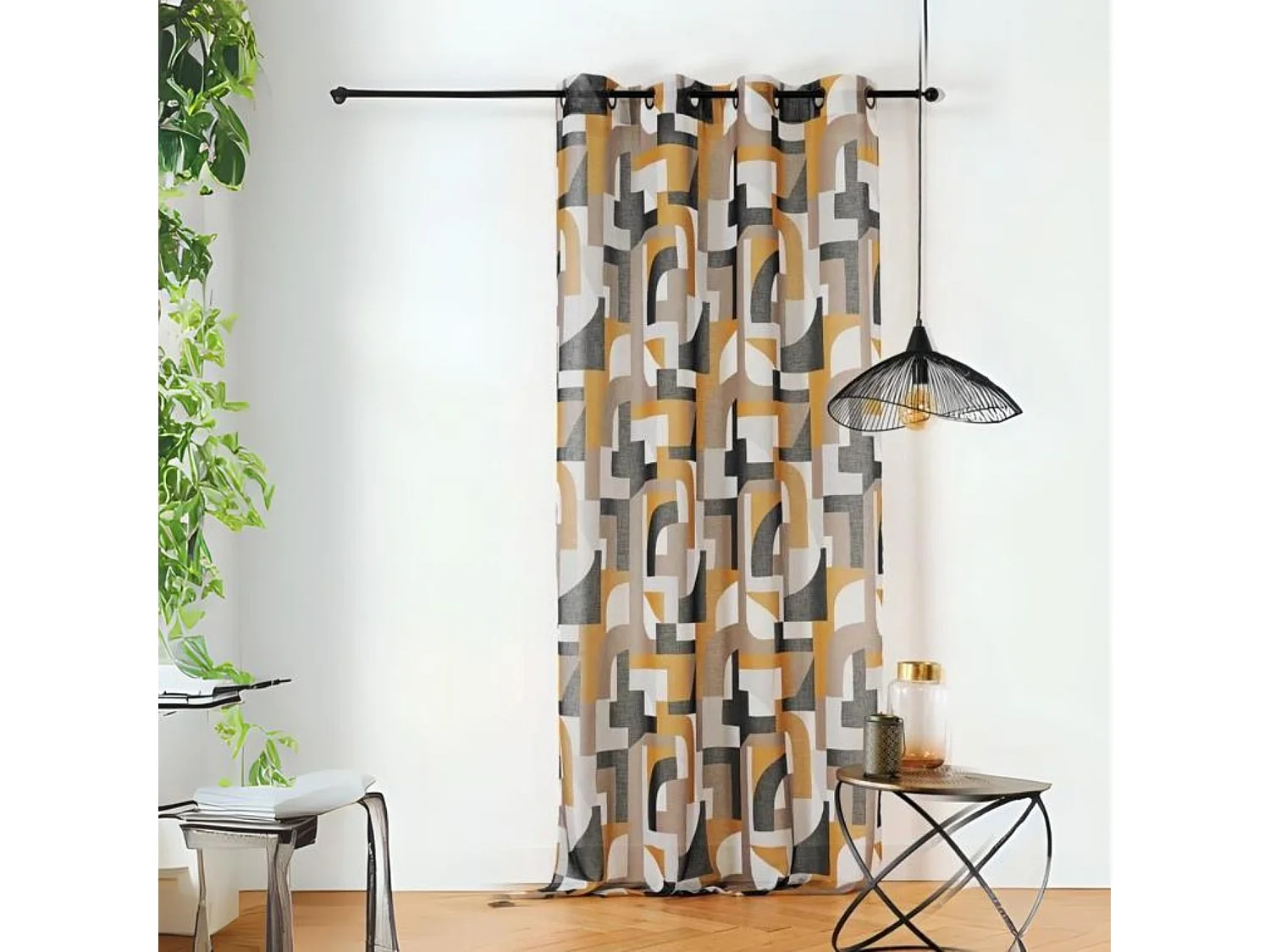 Voilage tamisant esprit seventies